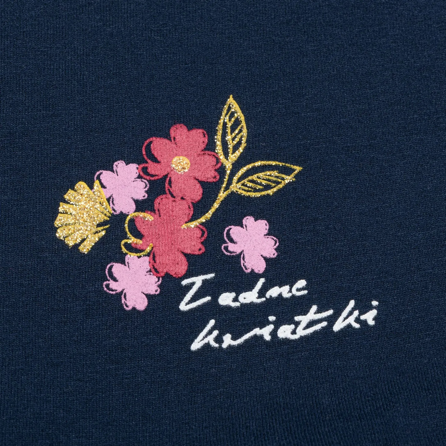 Damski t-shirt z krótkim rękawem, z kwiatkami, granatowy