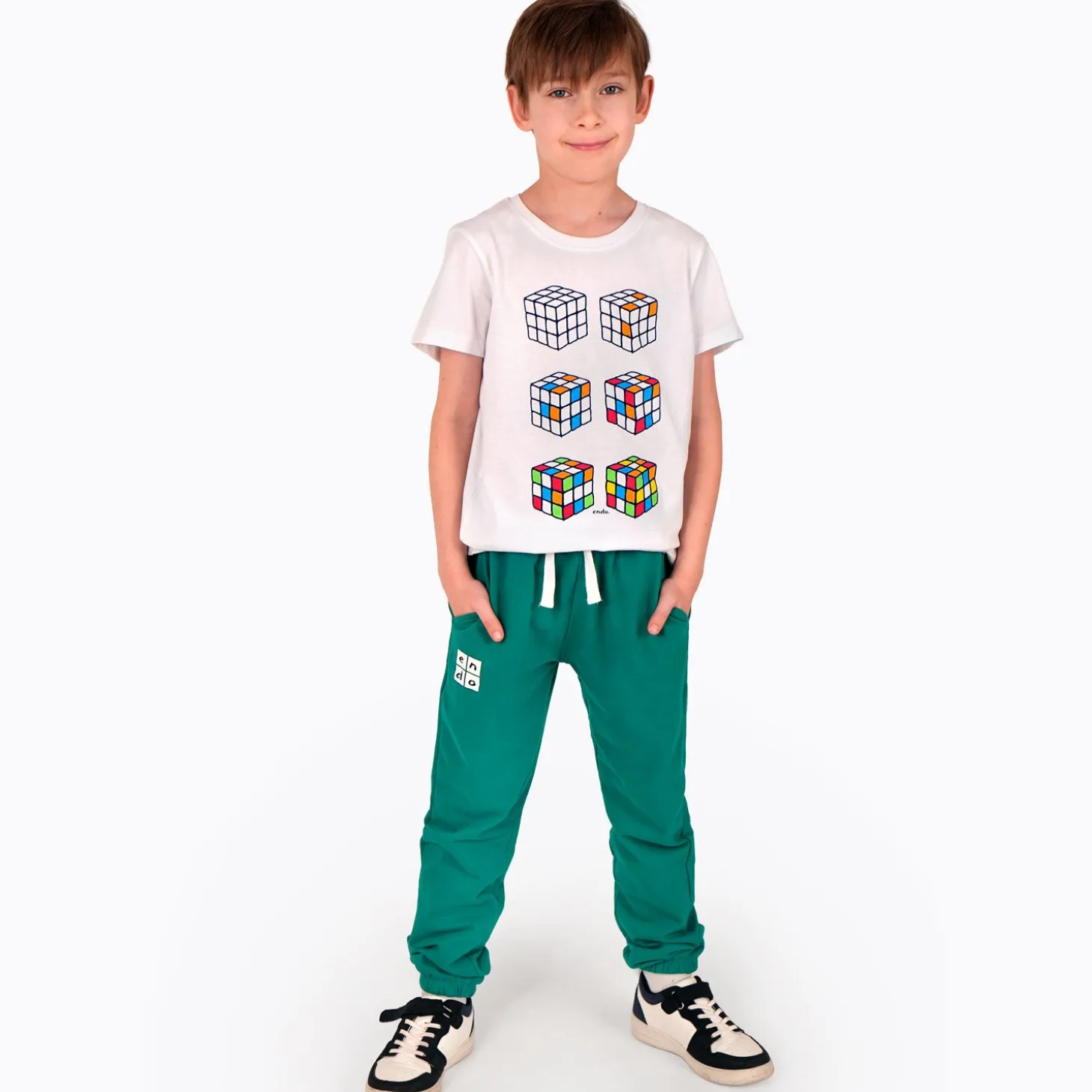 T-shirt z krótkim rękawem dla chłopca, z kostkami Rubika, biały 9-13 lat